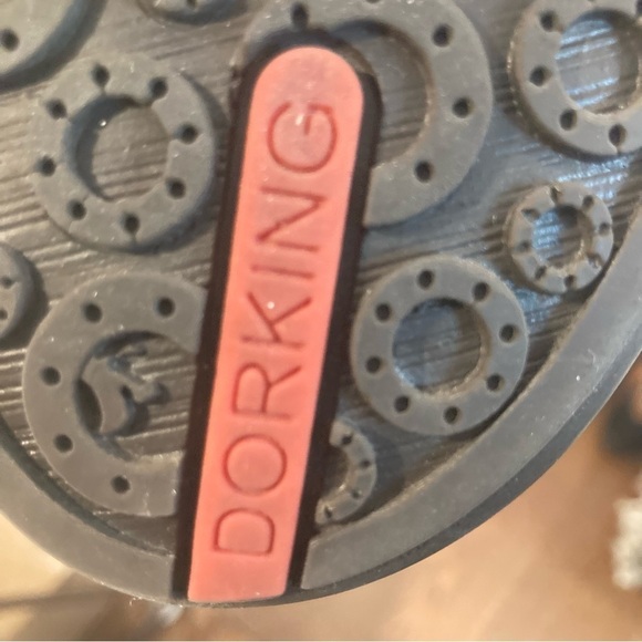 DORKING BY FLUCHOS  Sz 6 Suede Laser Flower Cut Out Velcro Mary Jane Sandals - Picture 12 of 14